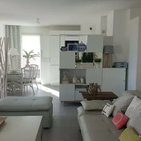 Appartement-terrasse Solarium Ste-maxime سانت ماكسيم