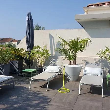Appartement-terrasse Solarium Ste-maxime *